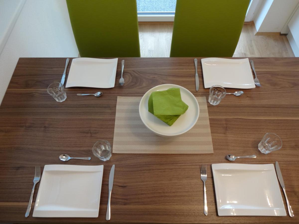 "Nature Erleben" Appartement & Komfortzimmer เวลเดน อัม เวิร์ทเทอร์ซี ภายนอก รูปภาพ